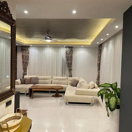 With A View And Pool Holiday home Alanya