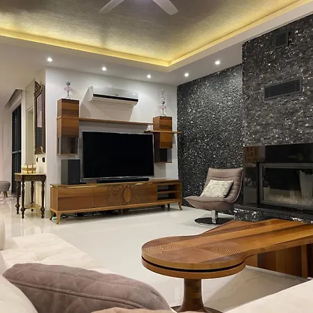 With A View And Pool Holiday home Alanya
